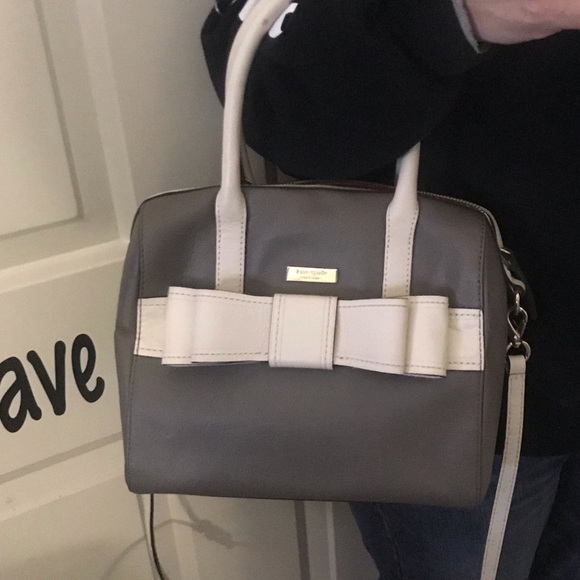 Excellent condition KATE SPADE purse - Picture 8 of 8